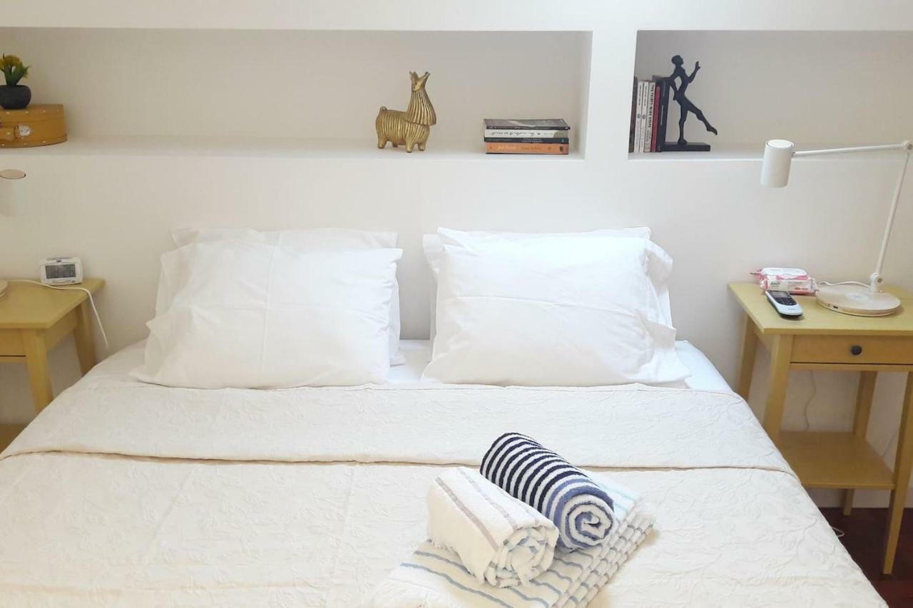 Modern Cosy Flat With Terrace In Campo De Ourique. Lägenhet Lisboa Exteriör bild