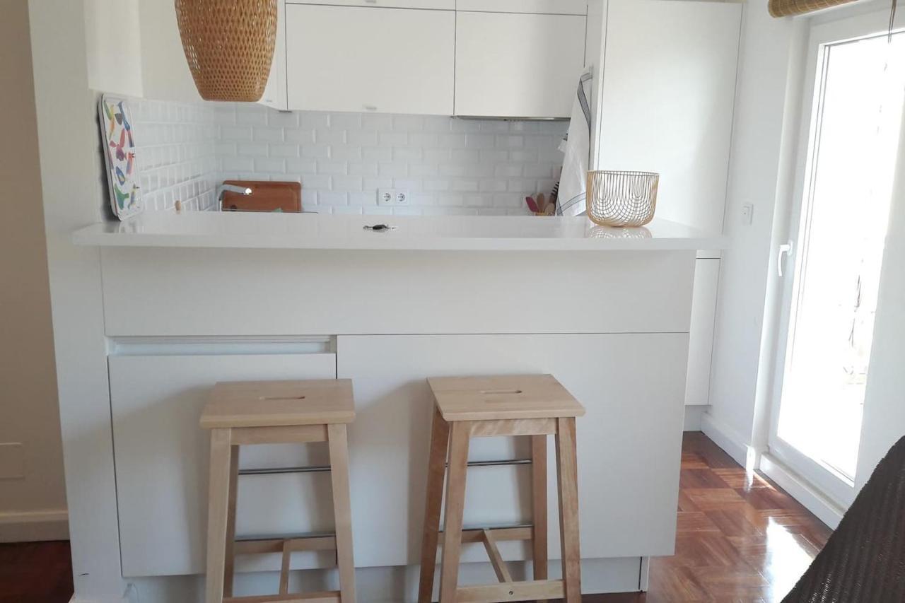 Modern Cosy Flat With Terrace In Campo De Ourique. Lägenhet Lisboa Exteriör bild