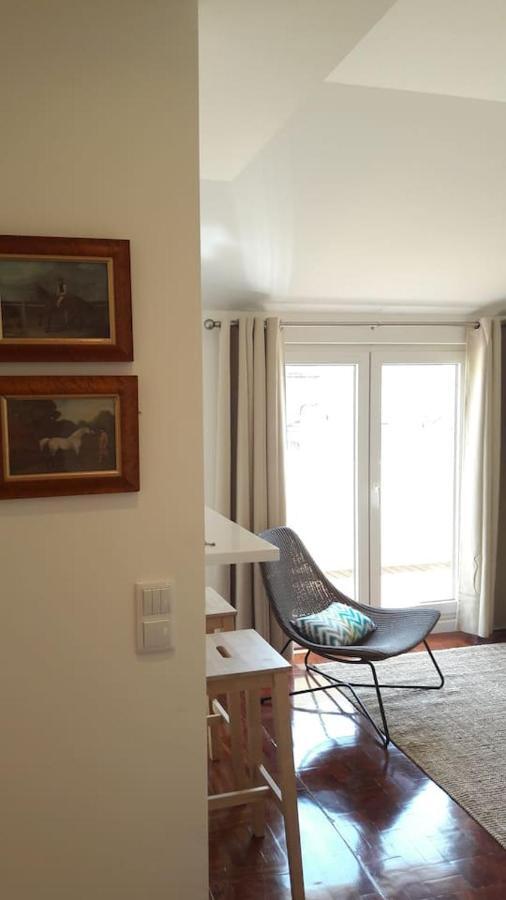 Modern Cosy Flat With Terrace In Campo De Ourique. Lägenhet Lisboa Exteriör bild